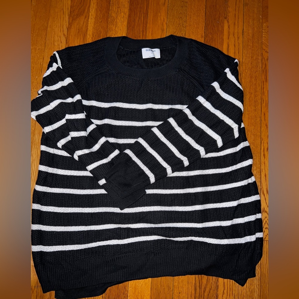 Old Navy Knit Sweater